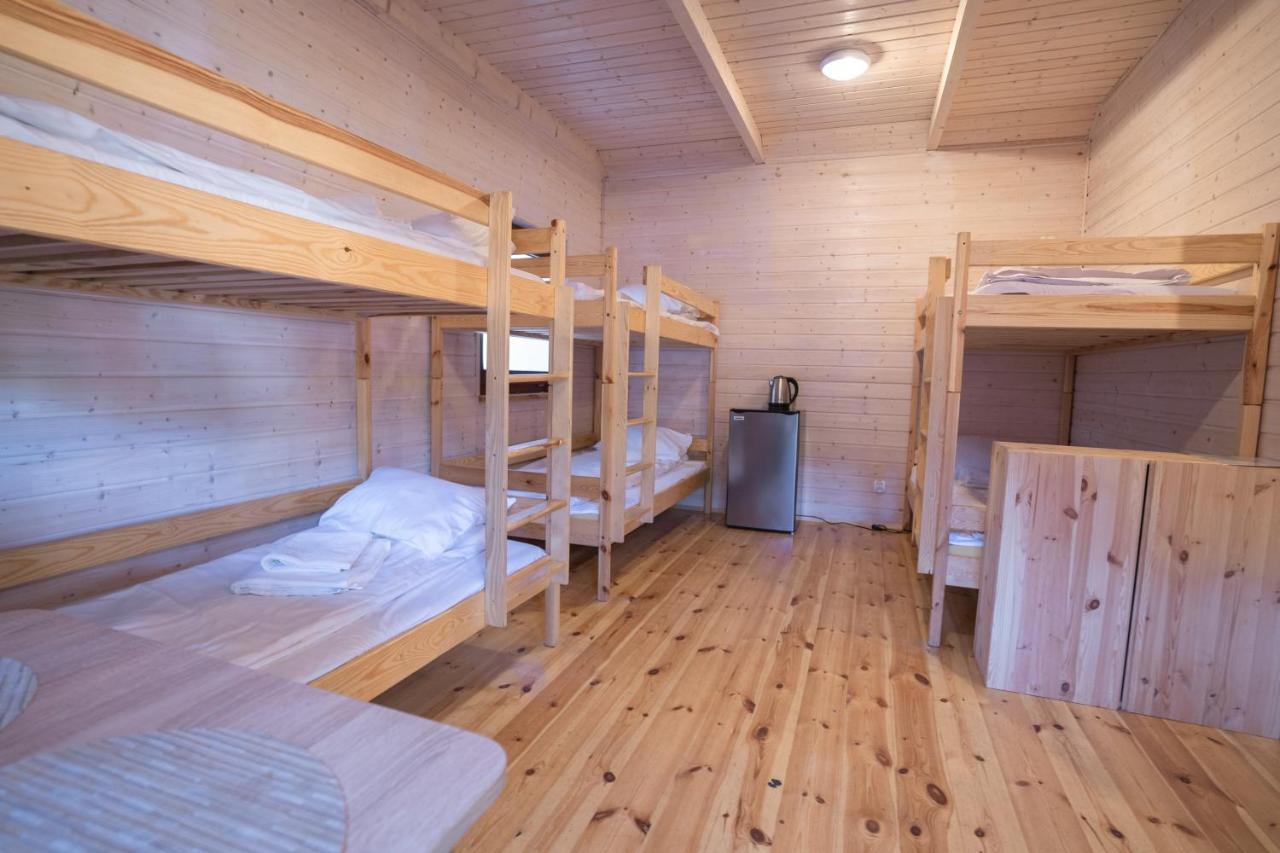 Pod Cyprysami - Surf & Family Resort 亚斯塔尔尼亚 外观 照片